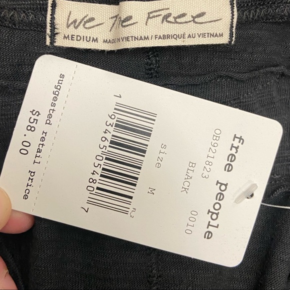 Free People Black Sundance T-Shirt V-neck NWT Sz M - Picture 3 of 7